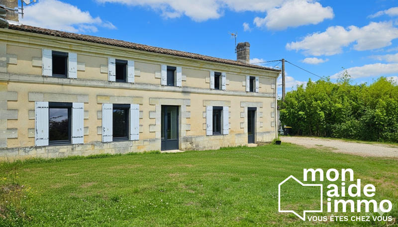 Maison - 215 m² - 7 pièces