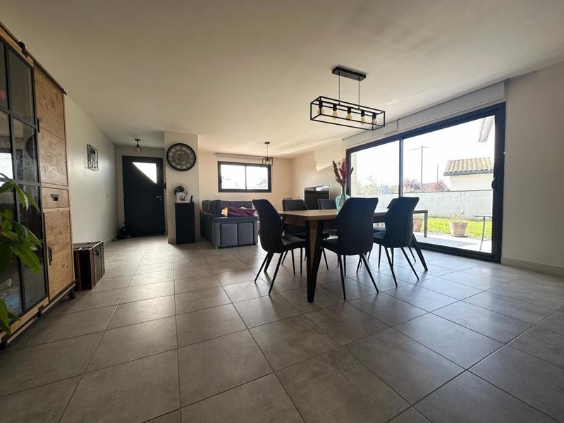 Maison - 108 m² - 4 pièces