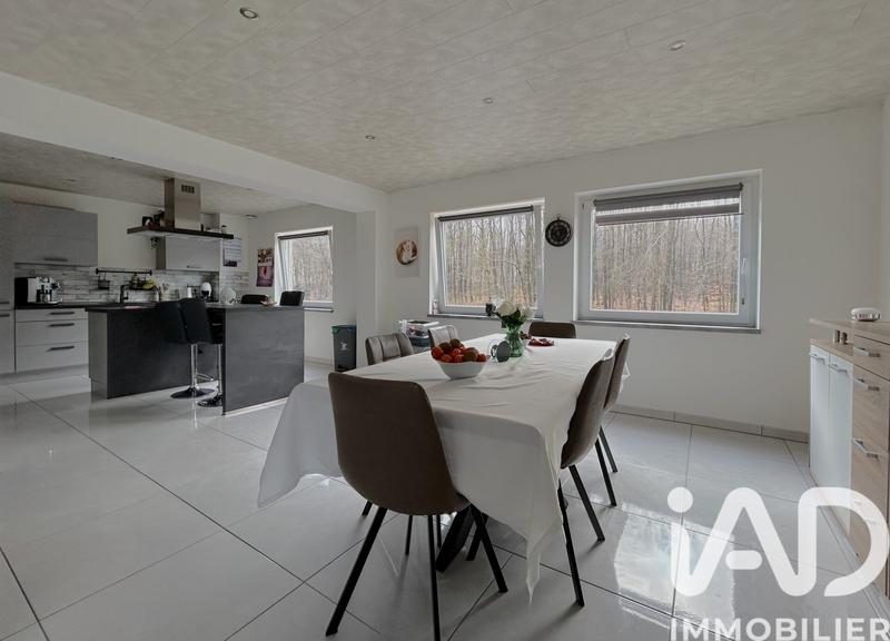 Appartement - 96 m² - 3 pièces