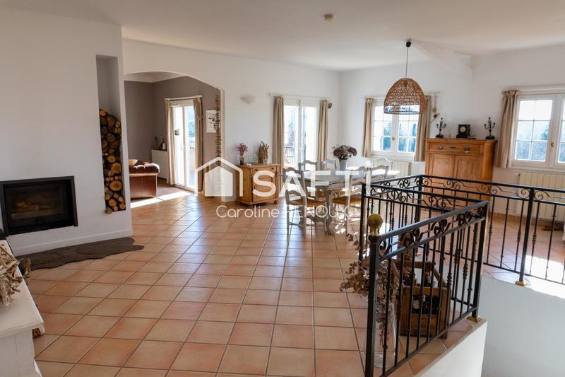 Maison - 150 m² - 8 pièces