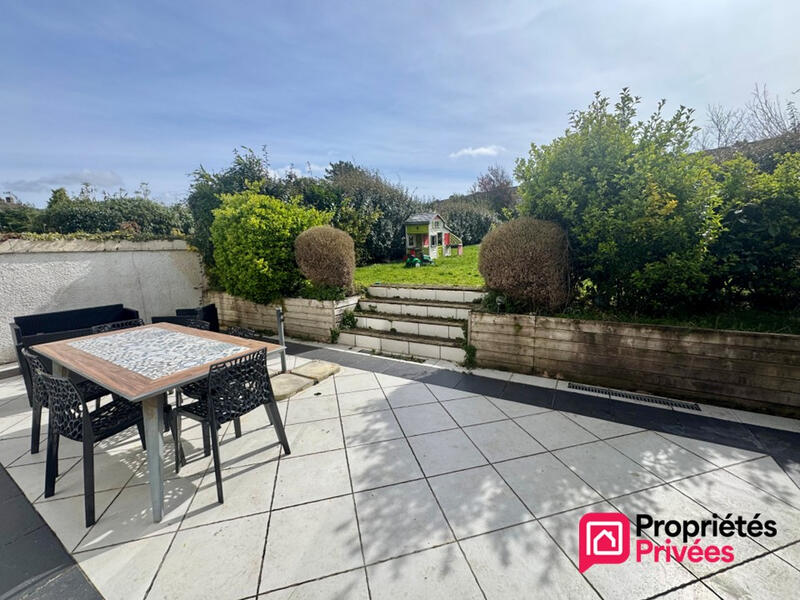 Maison - 109 m² - 6 pièces