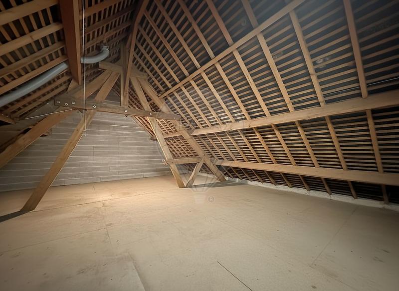 Maison - 94 m² - 4 pièces