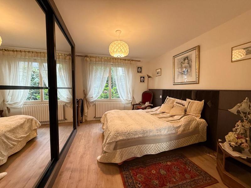 Maison - 133 m² - 6 pièces