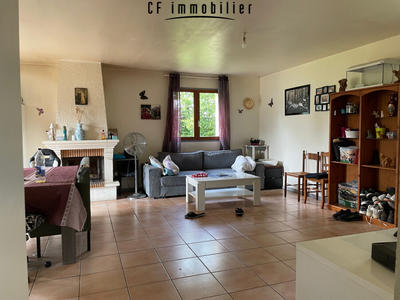 Maison - 83 m² - 4 pièces