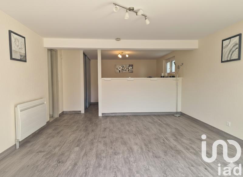 Maison - 242 m² - 7 pièces