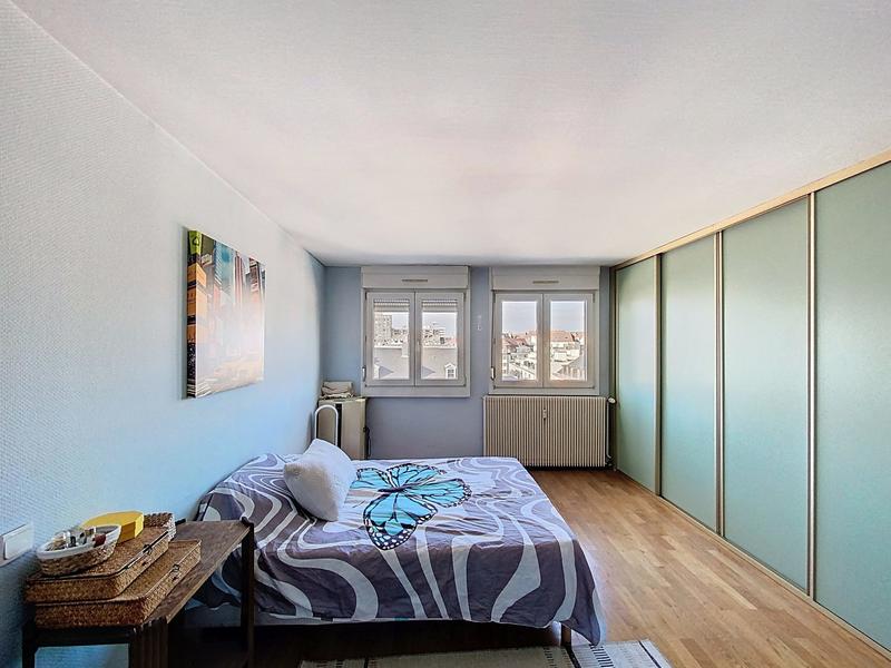 Appartement - 77 m² - 2 pièces