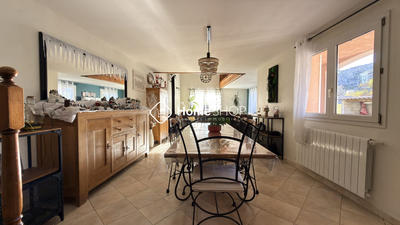 Maison - 154 m² - 6 pièces