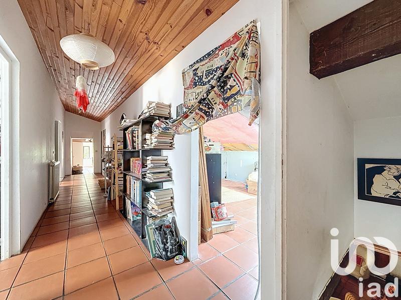 Maison - 214 m² - 7 pièces