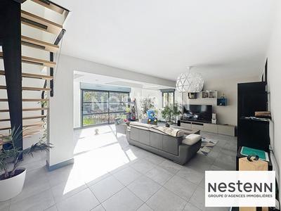 Maison - 170 m² - 6 pièces