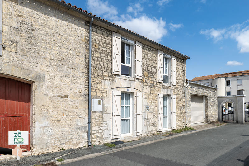 Maison - 156 m² - 6 pièces