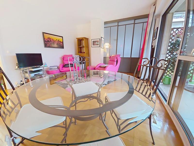 Appartement - 88 m² - 4 pièces