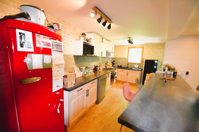 Maison - 206 m² - 6 pièces