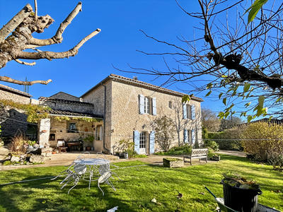 Maison - 155 m² - 5 pièces