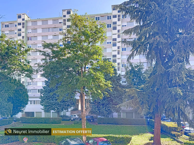 Appartement - 95 m² - 4 pièces