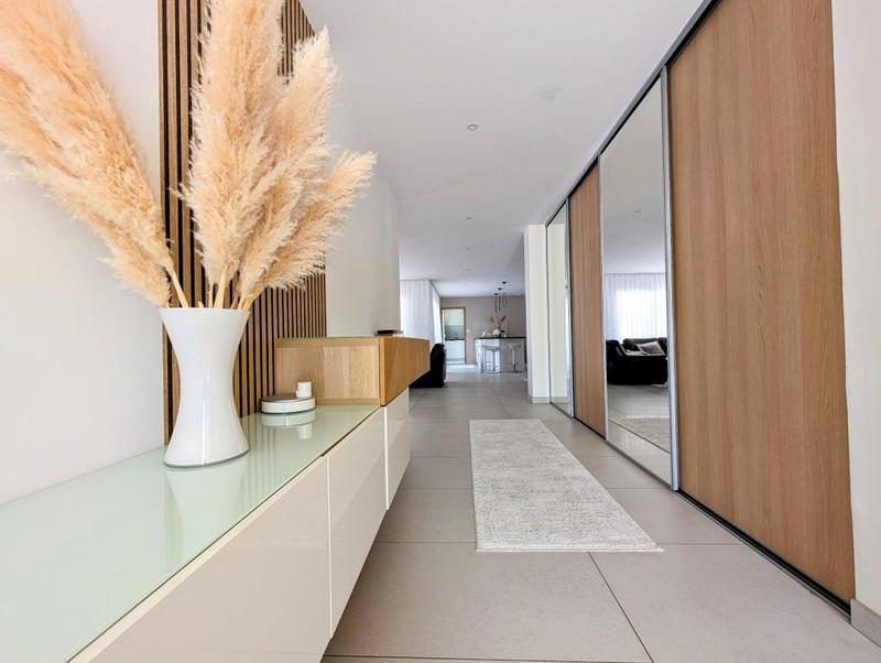 Maison - 180 m² - 6 pièces