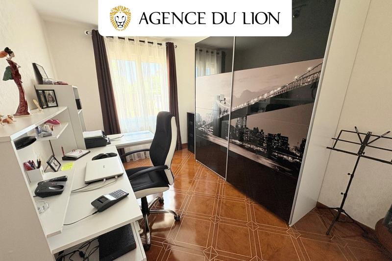 Maison - 111 m² - 5 pièces