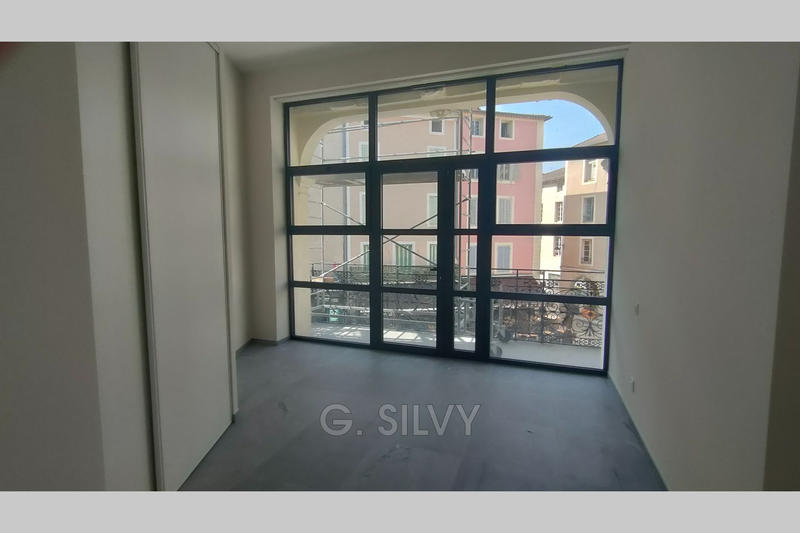 Appartement - 89 m² - 4 pièces