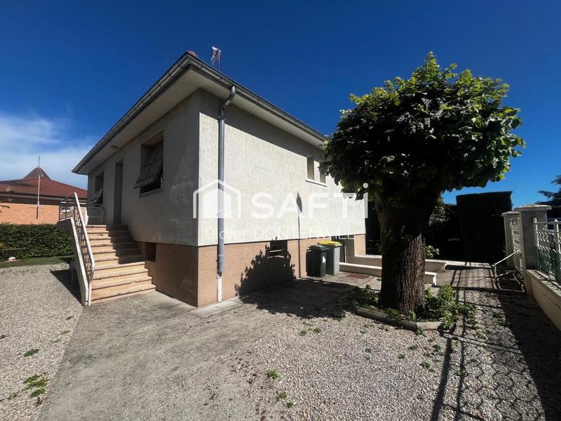 Maison - 93 m² - 4 pièces