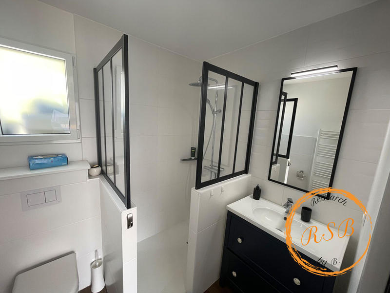 Maison contemporaine - 103 m² - 4 pièces