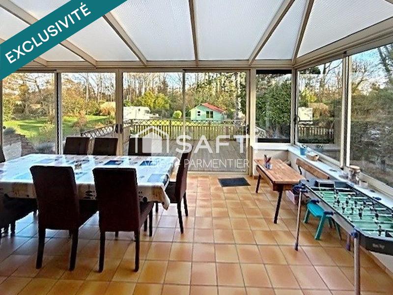 Maison - 181 m² - 6 pièces