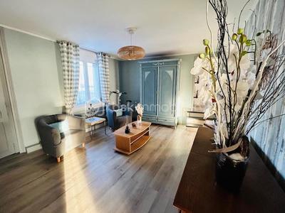 Maison de ville - 183 m² - 8 pièces