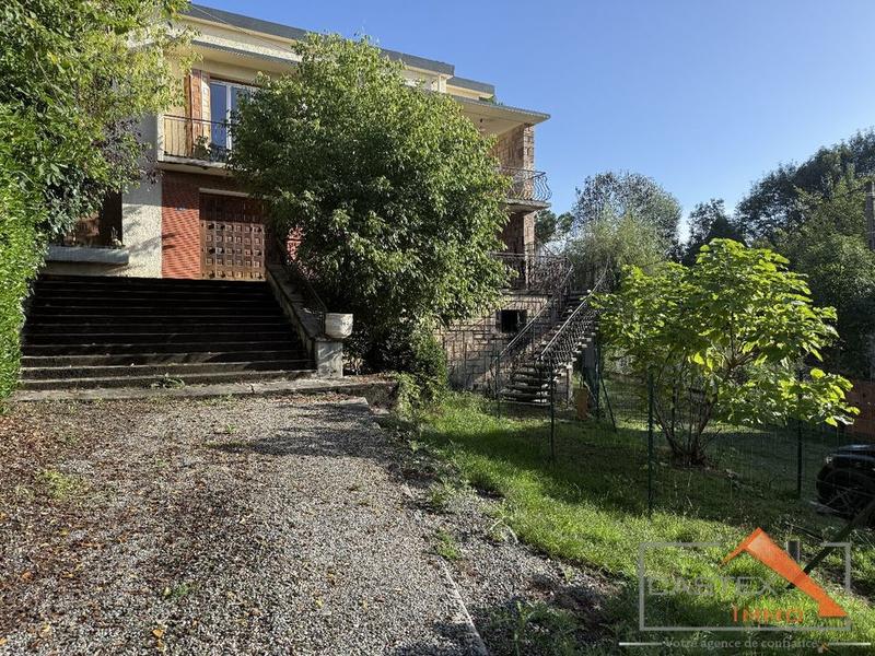 Appartement - 91 m² - 4 pièces