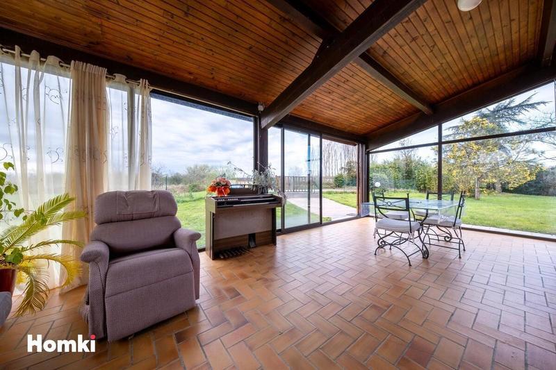 Maison d'architecte - 234 m² - 9 pièces