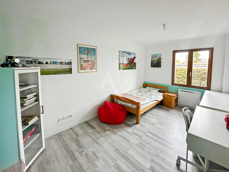 Maison - 102 m² - 5 pièces