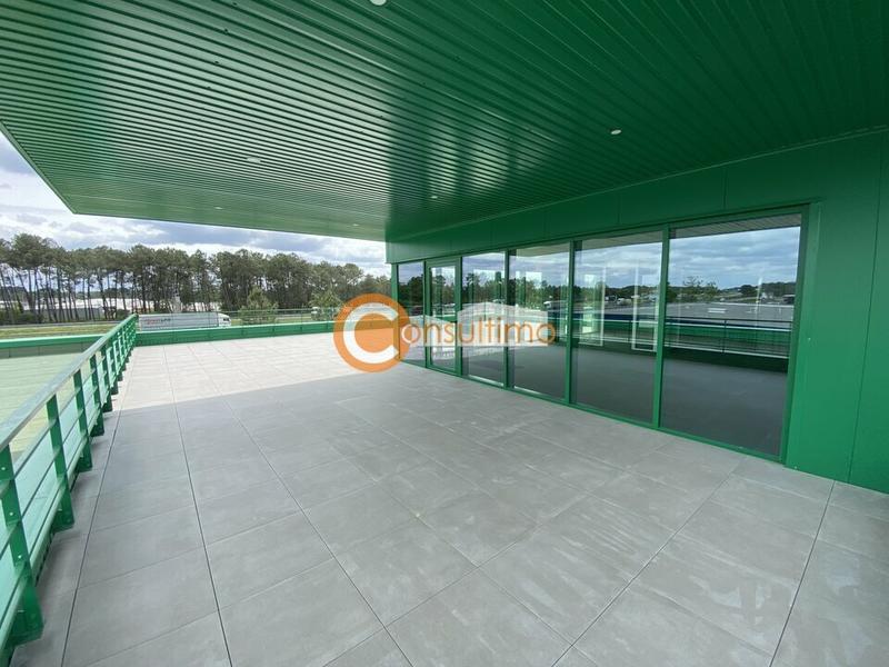 Local d'activité / Entrepôt - 782 m²