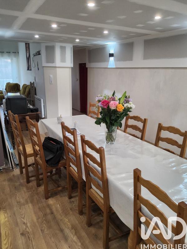 Maison - 191 m² - 7 pièces