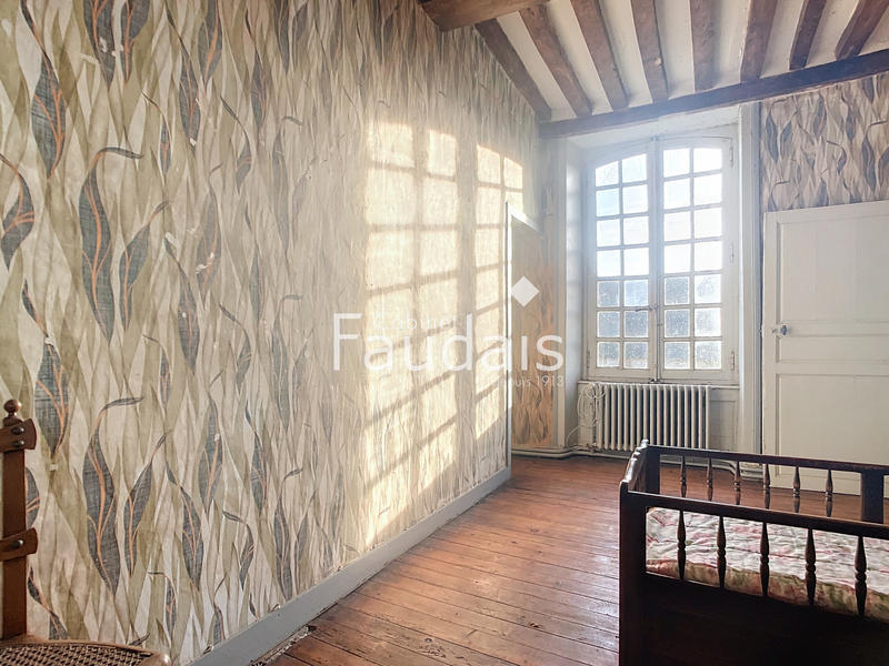 Propriété - 300 m² - 6 pièces