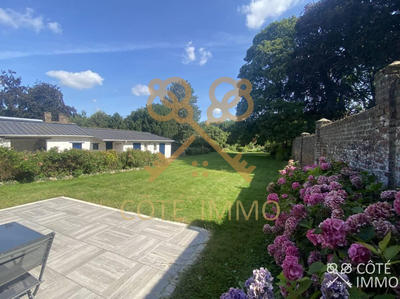 Maison - 200 m² - 9 pièces