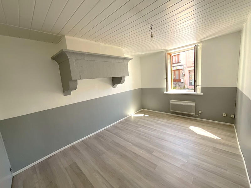 Maison - 161 m² - 7 pièces