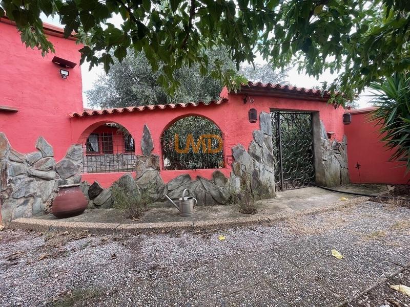 Propriété - 155 m² - 5 pièces