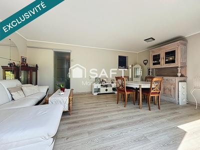 Maison - 93 m² - 5 pièces