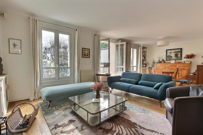 Maison bourgeoise - 253 m² - 9 pièces