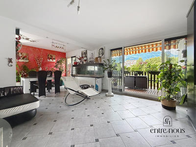 Appartement - 103 m² - 3 pièces