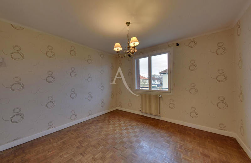 Maison - 73 m² - 4 pièces