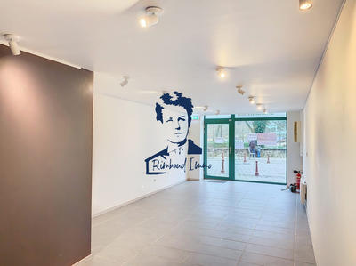 Local d'activités - 60 m²