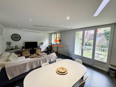 Appartement - 82 m² - 3 pièces