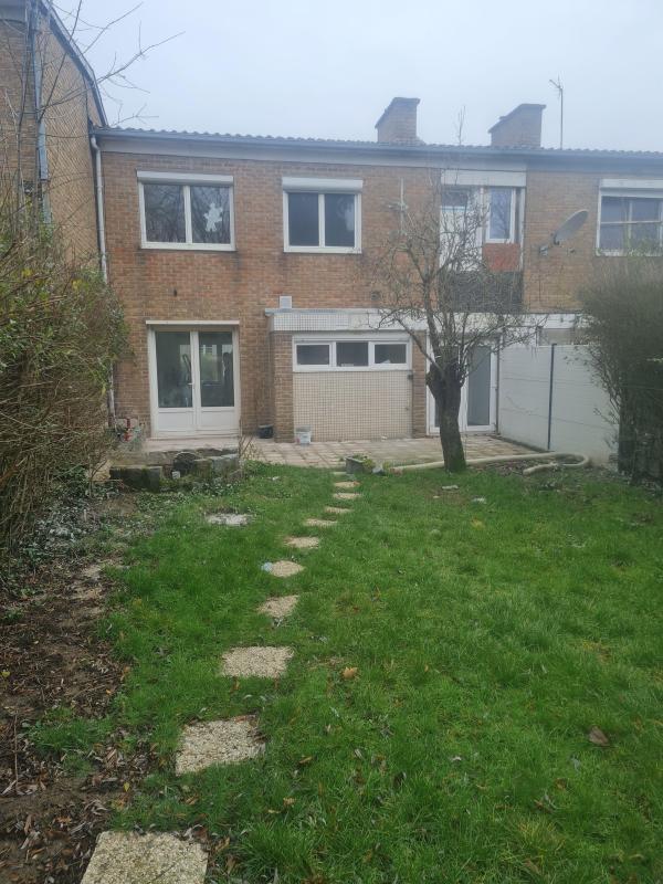 Maison de ville - 99 m² - 4 pièces