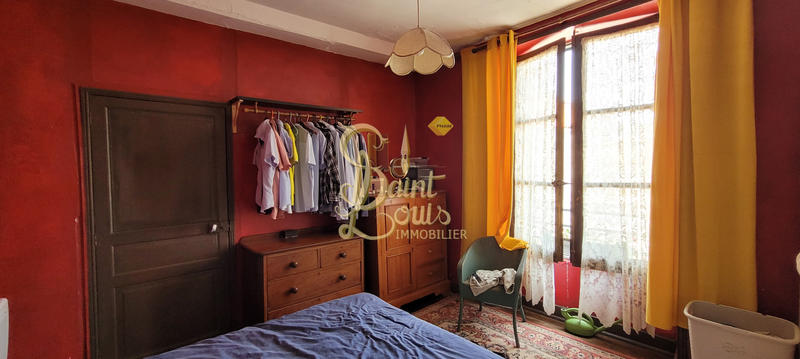 Maison - 200 m² - 8 pièces