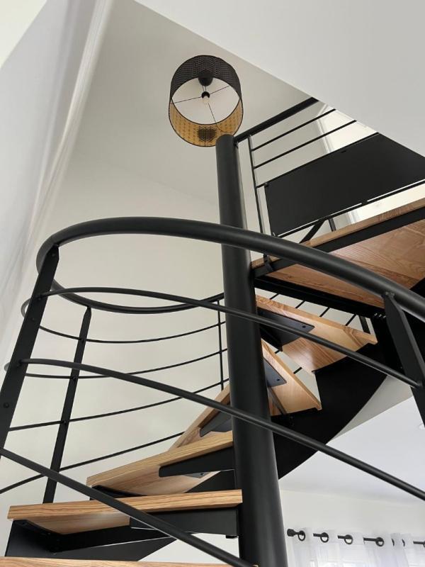 Maison - 179 m² - 6 pièces