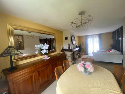 Maison - 131 m² - 7 pièces