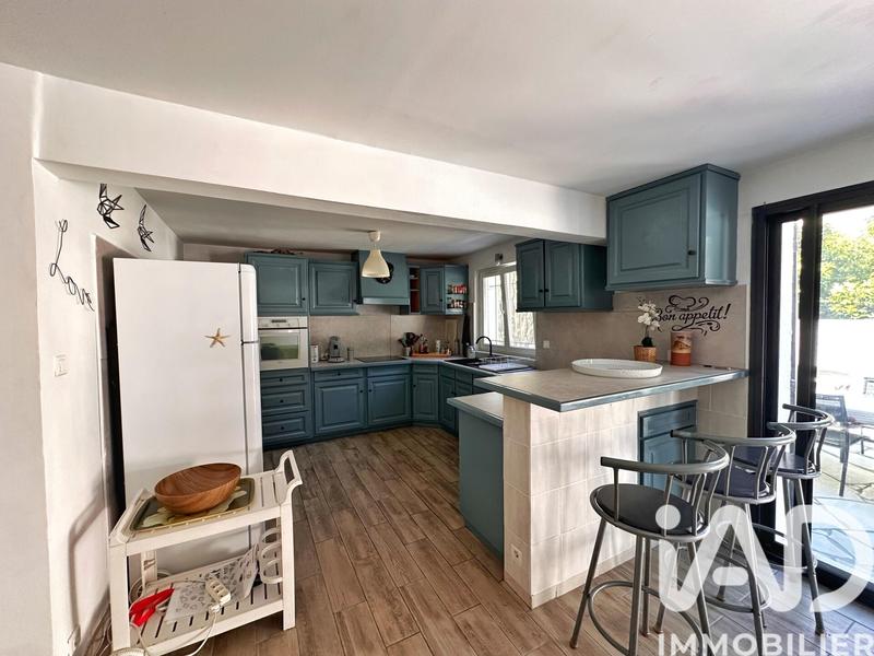 Maison - 252 m² - 5 pièces