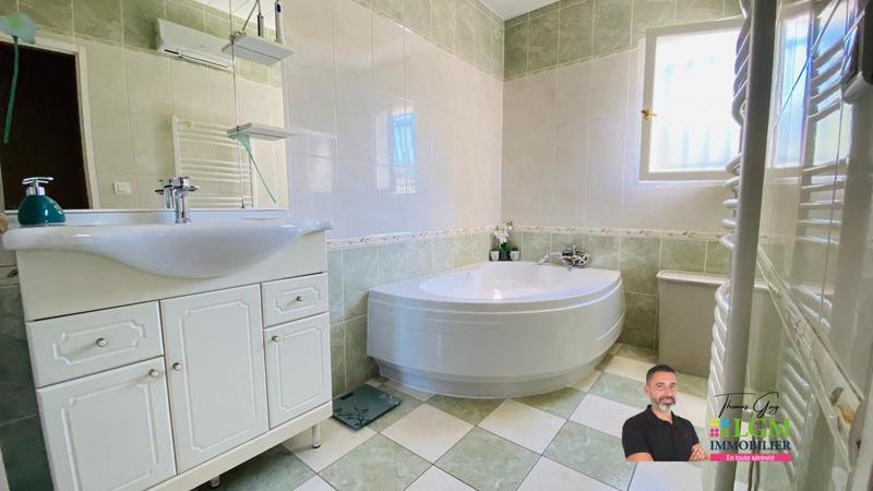 Maison - 132 m² - 6 pièces