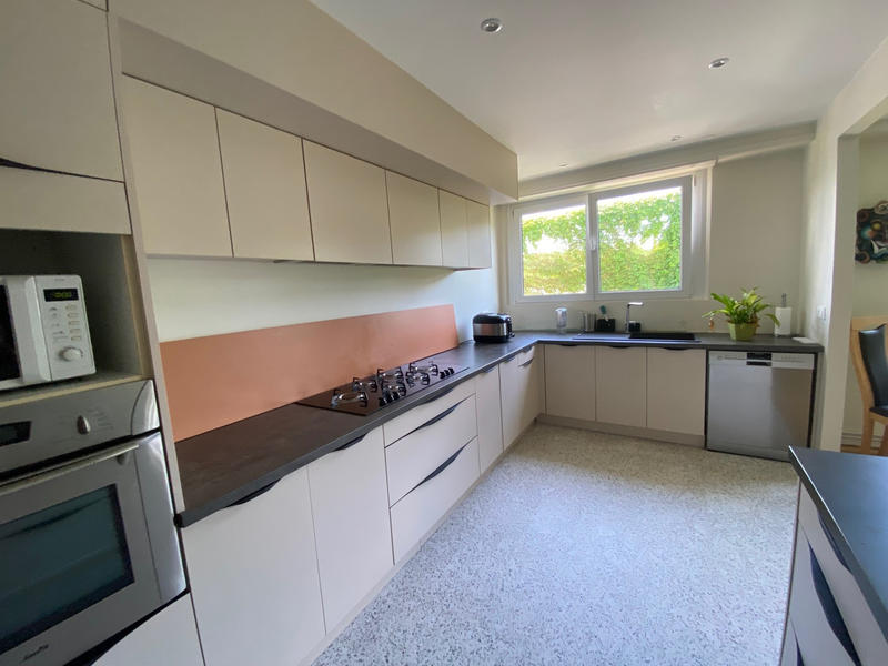 Maison - 195 m² - 6 pièces