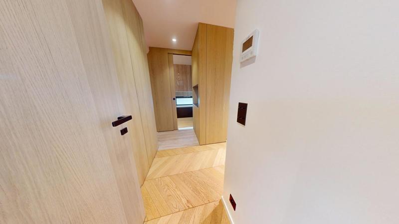 Villa - 262 m² - 9 pièces