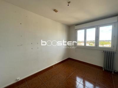 Appartement ancien - 66 m² - 4 pièces