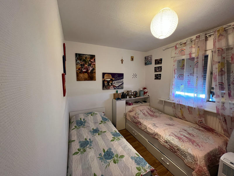 Appartement - 90 m² - 5 pièces